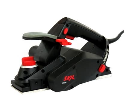 Cepillo electrico de 550w Skill